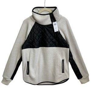 ABERCROMBIE AND FITCH Asymmetrical Snap up Fleece, White with‎ Black Trim,SMALL